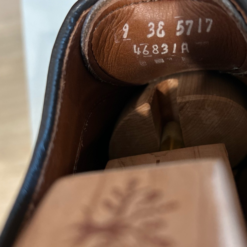 Allen Edmonds Dark Brown Leather Oxfords - Picture 6 of 8